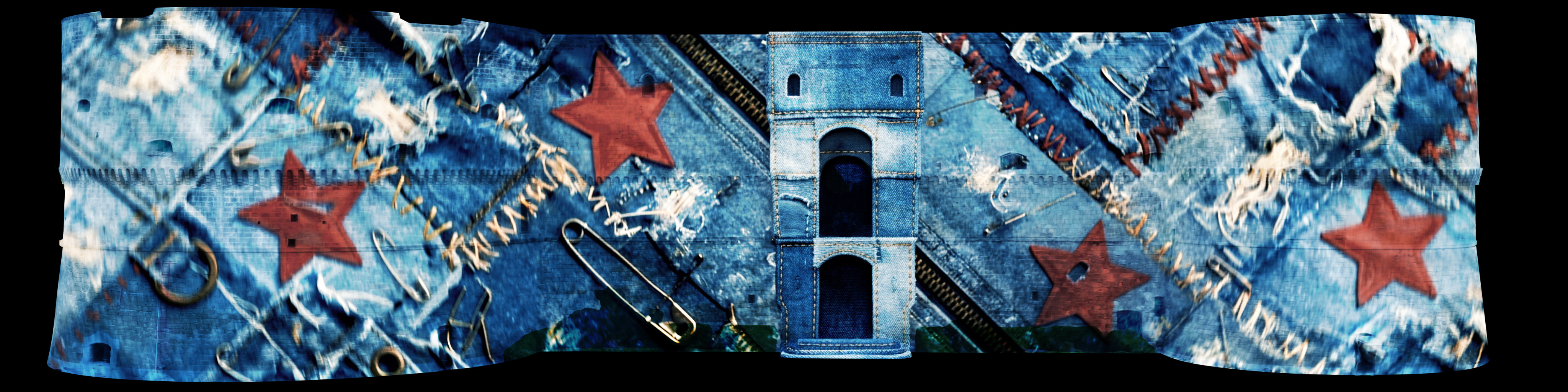 Patchwork di denim ruotato, con cuciture, spille e stelle rosse